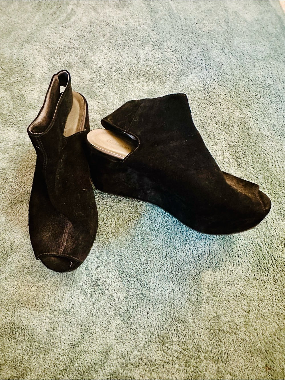 Chocolat Blu Black Suede Peep Toe Mule Wedges Slip On Heels Size 8